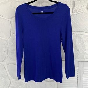 Gap supersoft large royal blue long sleeve scoop neck top